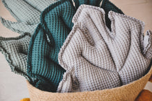 Kép betöltése a galériamegjelenítőbe: Levélpárna