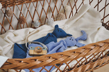 Kép betöltése a galériamegjelenítőbe: Szundikendő - Nyunyóka