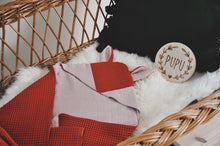 Kép betöltése a galériamegjelenítőbe: Babapólya/takaró