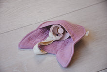 Kép betöltése a galériamegjelenítőbe: Cumitartó