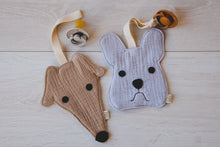 Kép betöltése a galériamegjelenítőbe: Cumitartó